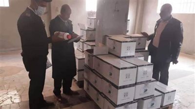 زراعة الشرقية تضبط 4 مصانع تصنيع أسمدة ومبيدات مغشوشة