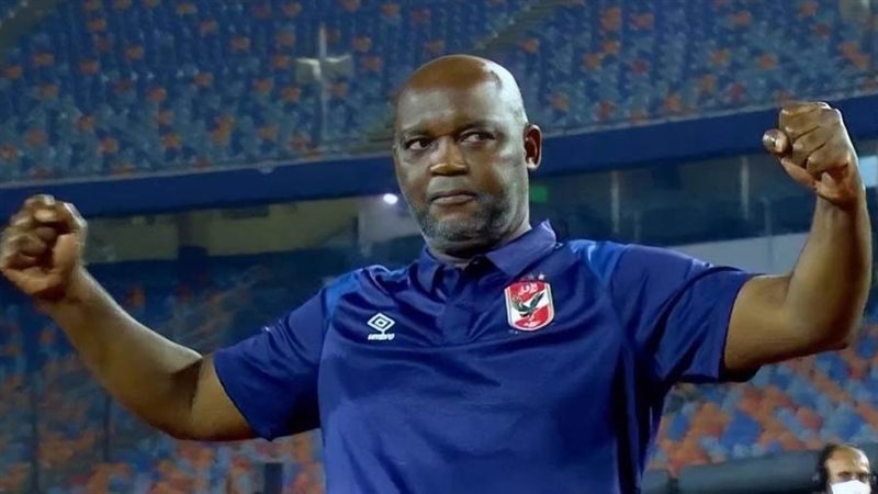 بيتسو موسيماني مدرب