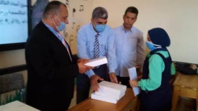 تسليم 6 آلاف شريحة