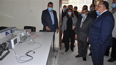 افتتاح معامل تعليمية وبحثية بجامعة حلوان