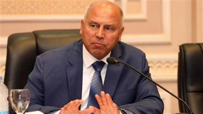 وزير النقل: السكة الحديد لن تتطور إلا بتأهيل العنصر البشري