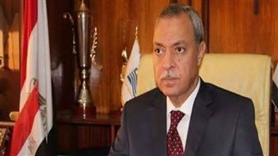  محافظ القليوبية يشدد على مراعاة تطبيق معايير الجودة فى عمليات الرصف