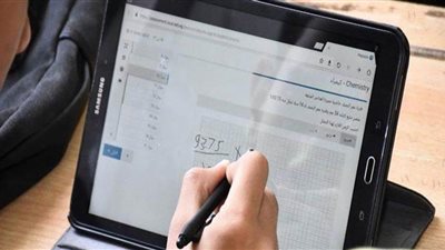 موعد امتحانات الصف الثاني الثانوي 2021 .. إليك التفاصيل 