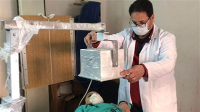 توقيع الكشف الطبي علي أكثر من 1500مريض بالقافلة الطبية بالشرقية