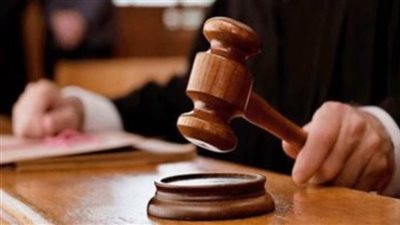 تأجيل إعادة محاكمة 5 متهمين بـ