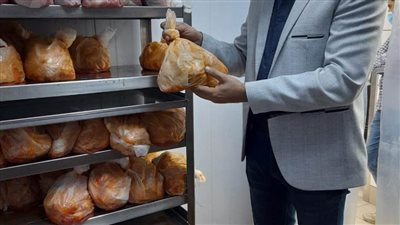 حملة تفتيش صحية على 14 منشأة غذائية ببني سويف