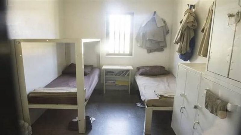 زنزانة المتهم