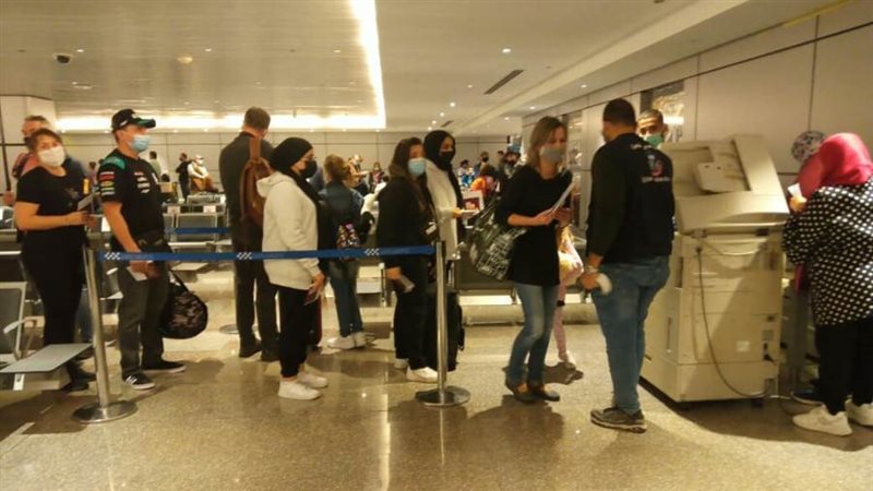 وصول اول رحلة سياحية