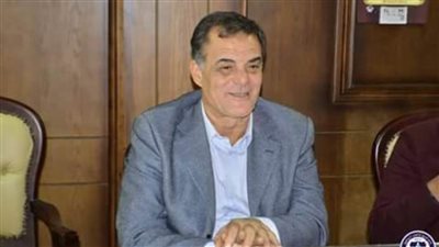 وفاة مدرب دمنهور متأثرا بفيروس كورونا