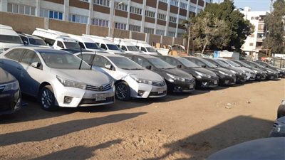 ضبط 121 سيارة مخالفة لشروط الإعفاءات الجمركية 