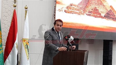 وزير التعليم العالى: علماء مصر في الخارج يساهمون فى تحقيق إنجازات وطهنم
