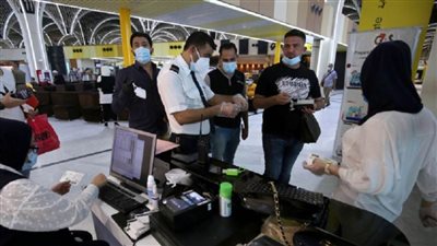 العراق يمنع السفر إلى سبع دول من بينهم بريطانيا وإيران بسبب كورونا