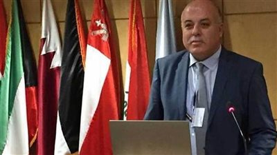 وزير الصحة التونسي يعلن منع احتفالات رأس السنة وتمديد حظر التجوال في البلاد