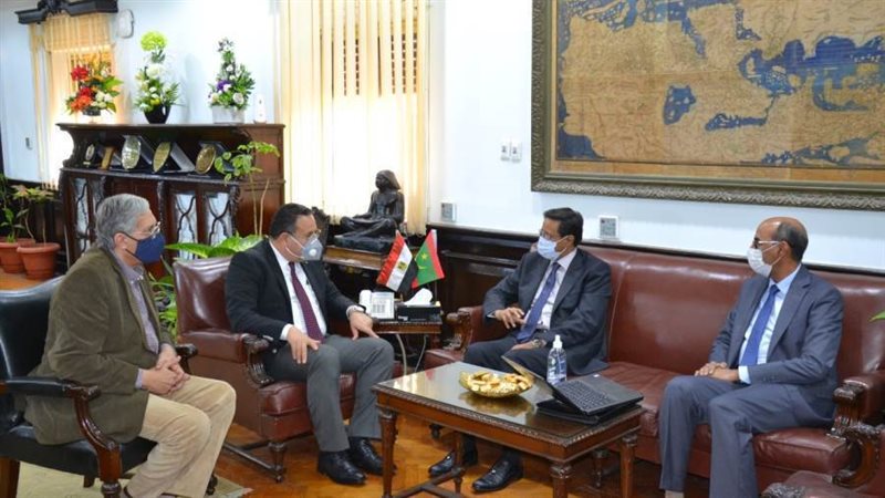 رئيس جامعة الإسكندرية