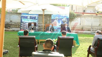 محافظ كفر الشيخ يناقش الخطة الاستثمارية في الهواء الطلق