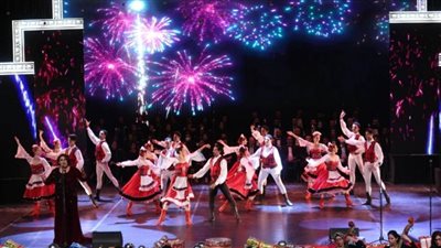  الثقافة تحتفل بالكريسماس والعام الجديد لأول مرة على اليوتيوب 