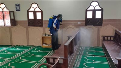 لمواجهة كورونا.. استمرار حملات التعقيم بالشوارع والميادين بالبحيرة