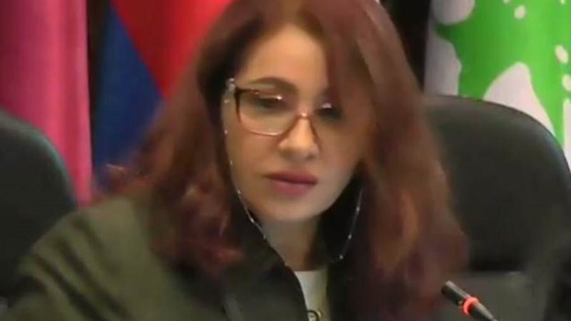 دينا الظاهر