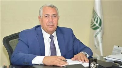 وزير الزراعة: لأول مرة.. صنف جديد من القمح بخبرة علماء مصر