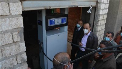 نائب محافظ المنيا يضبط طلمبة ضخ وخزان مواد بترولية بعزبة عبد الرحمن 