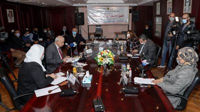  وزيرة التضامن وخبراء يتحدثون بندوة وكالة أنباء الشرق الأوسط عن 