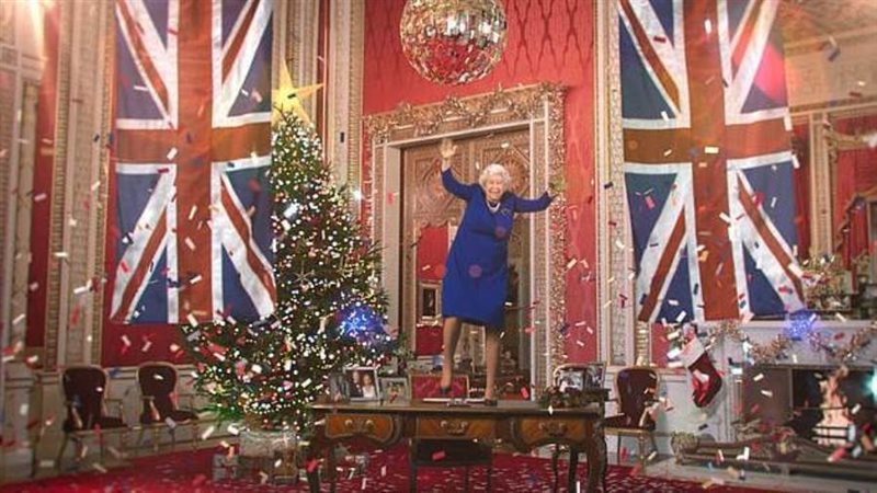 وصلة الرقص المزيفة