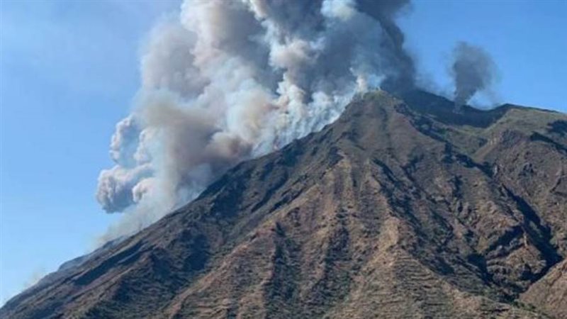 ثوران بركان