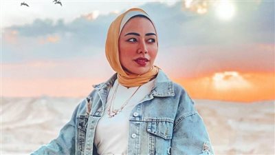 الجاكيت الجينز موضة شتاء 2021.. اعرفي إزاي تلبسيه