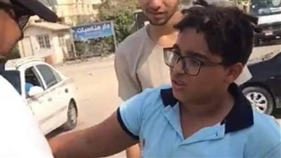 الحبس سنة لصديق طفل المرور