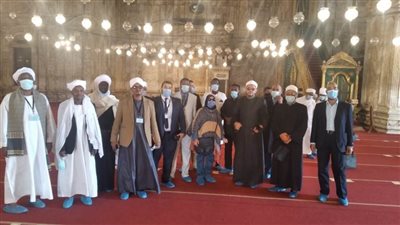 وفد من المتدربين بأكاديمية الأوقاف فى زيارة للقلعة 