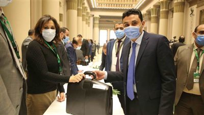 البرلمان يستقبل النواب الجدد والتزام بالإجراءات الاحترازية