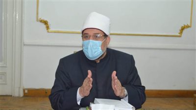 وزير الأوقاف يكرم الأئمة السودانيين المتدربين بأكاديمية الأوقاف