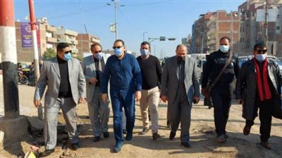 محافظ الشرقية يتابع أعمال رصف وتطوير شوارع منيا القمح