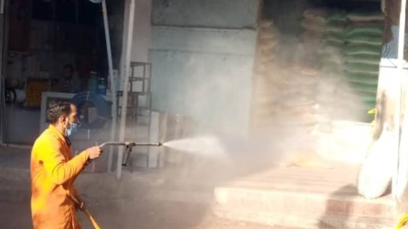 رش وتطهير الشوارع