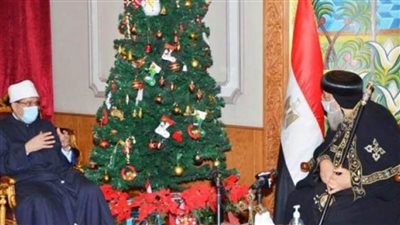 وزير الأوقاف يهنئ البابا تواضروس والكنائس المصرية بعيد الميلاد المجيد