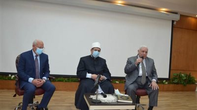 العبد: وزير الأوقاف يعمل بلا كلل ولا ملل بوسطية واعتدال