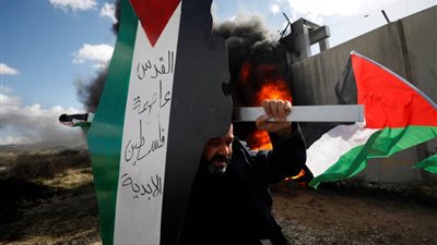 إصابات بين الفلسطينيين خلال تفريق الاحتلال الإسرائيلي مسيرة في كفر قدوم