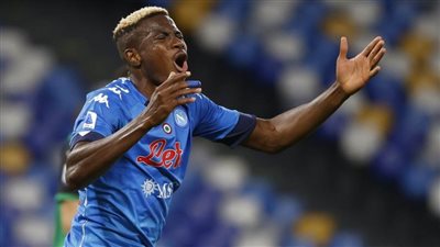 نابولي يعلن إصابة نجمه بفيروس كورونا