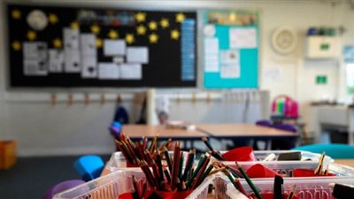 بريطانيا تغلق المدارس الابتدائية في لندن