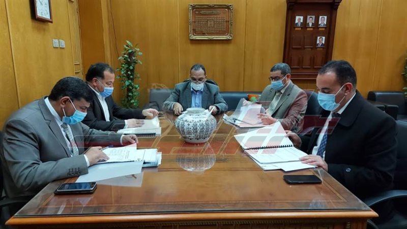 لجنة جامعة بنها