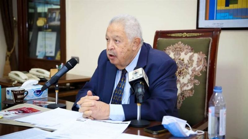 نقيب المحامين