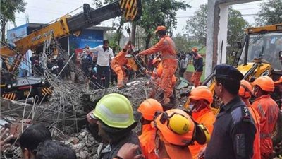 مصرع 21 شخصا وإصابة 20 آخرين إثر انهيار سقف خلال جنازة في الهند