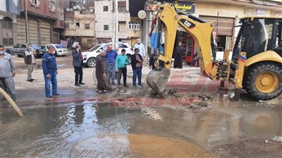 محافظ كفر الشيخ يوجه بإصلاح كسر في خط طرد