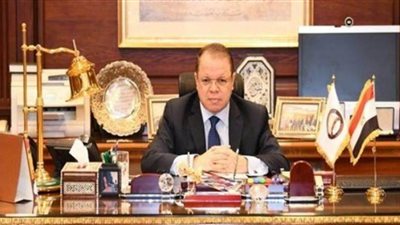 النيابة العامة تأمر بحبس اثنين تنمرا على معاق بكفر صقر