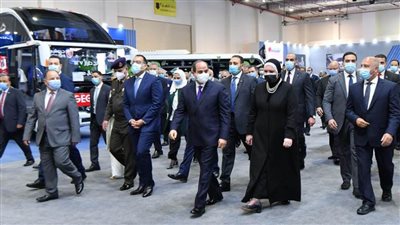الرئيس السيسي يفتتح المعرض الأول لتكنولوجيا تحويل وإحلال المركبات للعمل بالطاقة النظيفة