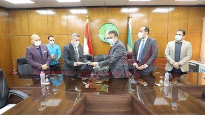 تطوير ورفع المناطق العشوائية بشبين الكوم