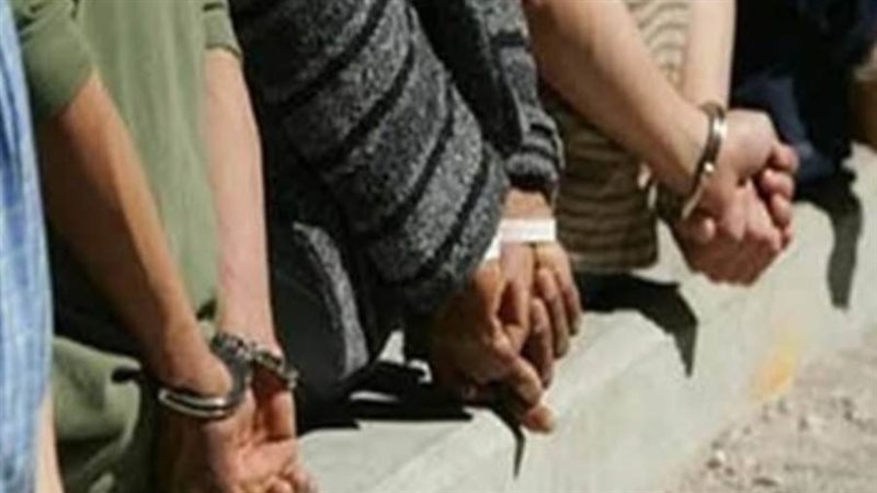 القبض على 3 متهمين