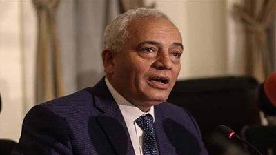 نائب وزير التعليم يؤكد أهمية التنمية المهنية للمعلمين بمواد التخصص