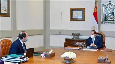 موجز الرابعة.. السيسي يوجه باستمرار التنسيق بين أجهزة الدولة لصون أمن الوطن