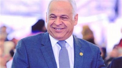 رئيس سموحة:أتمنى ضم أحد مهاجمي الأهلي 